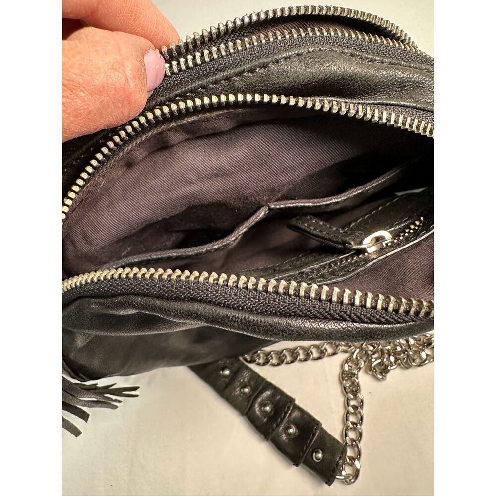 Pour la Victoire black leather round crossbody silver studded chain strap M-1162 - Picture 9 of 13